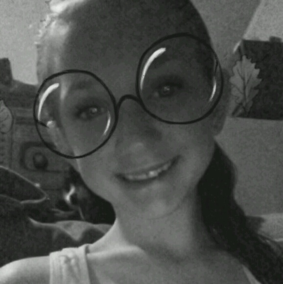 daniellabuys04